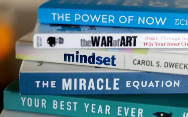 perbedaan fixed mindset dan growth mindset